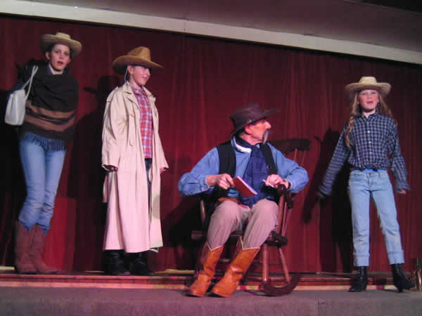 Aladdin Goes West - Great Gidding Panto 2005