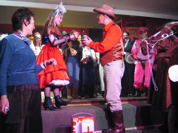 Aladdin Goes West - Great Gidding Panto 2005