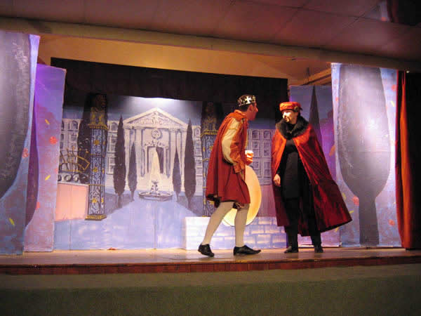 Great Gidding panto 2006 - Humpty Dumpty