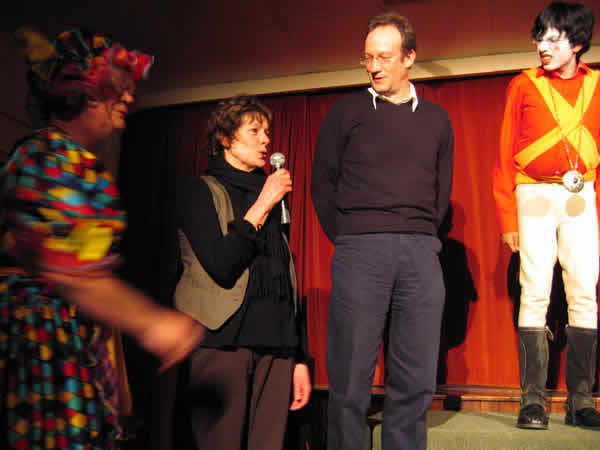 Great Gidding panto 2006 - Humpty Dumpty