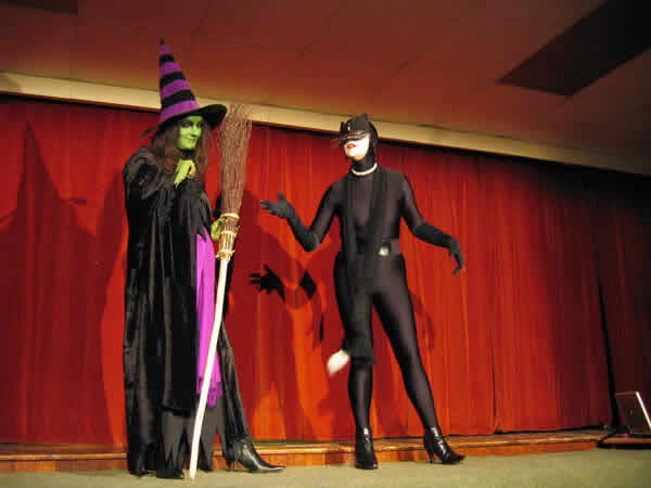 Great Gidding panto 2006 - Humpty Dumpty