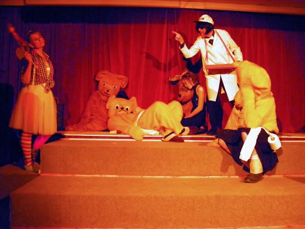 Great Gidding Panto 08